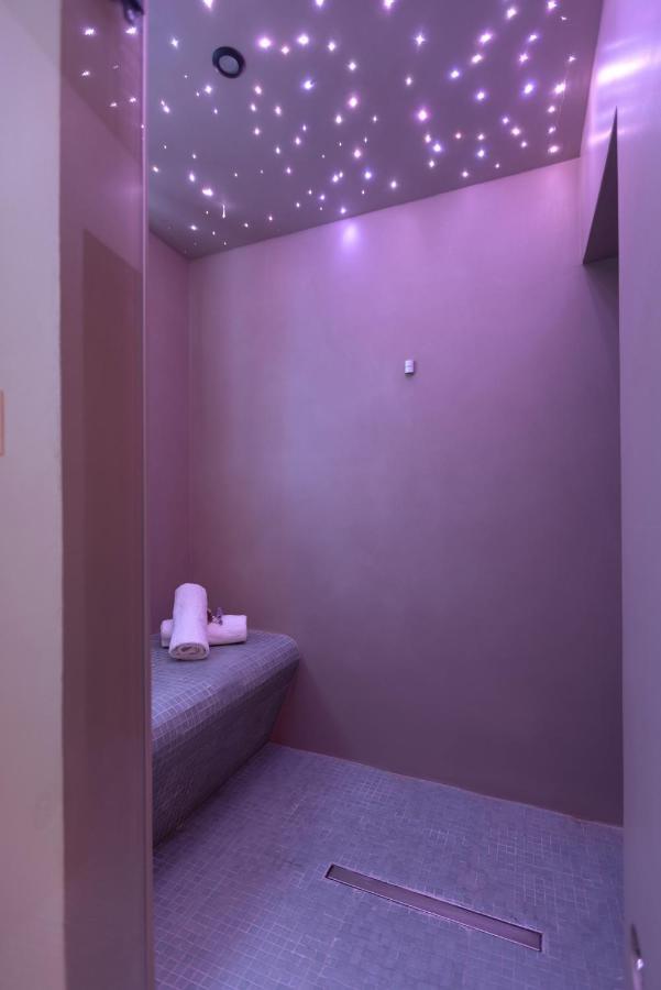A Truly Wow Experience For Every Guest. The Place Athene Buitenkant foto